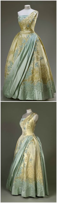 Evening gown, by Sir Norman Hartnell. Worn by H.M. Queen Elizabeth II on a state visit to the Netherlands in 1958. Royal Collection Trust/All Rights Reserved. Royal Gowns, Norman Hartnell, Historical Gowns, Royal Collection Trust, Historic Fashion, Elisabeth Ii, Royal Dresses, Isabel Ii