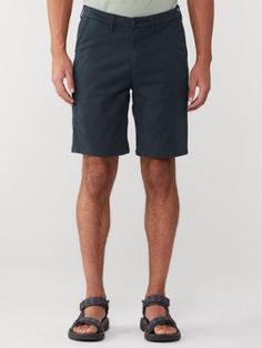 Stretchy and lightweight  the men's DUER Live Free Journey shorts will keep you dry  fresh and comfortable for all your summer activities  from family camping trips to backyard barbecues. Op Logo, Family Camping Trip, Mens Items, Backyard Barbecue, Life Well Lived, Live Free, Family Camping, Rei Co-op, Summer Activities