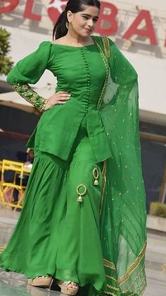 Teej Festival Outfits Green, Green Colour Suit Design, Sharara Lehenga, Sharara Designs For Wedding, Sarara Dress, Monsoon Fashion, Plazzo Dress, Girls Boutique Dresses, Cucumber Rolls