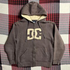 Vintage Y2K DC Shoes Skate Zip Up Hoodie Thick and... - Depop Dc Zip Up Hoodie, Vintage Zip Up, Vintage Dc Shoes, Y2k Zip Up, Dc Shoes Outfit Women, Brown Zip Up Outfit, Zip Hoodie Outfit Men, Y2k Outfits Brown, Zip Up Hoodie Outfit Men