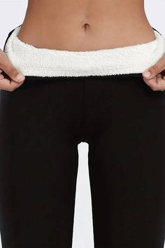 Free shipping and easy returns on Pretty Bash Fleece Lined Pocketed Thermal Leggings In Black. Leggings you can dress up or down for any occasion.Featuring a soft fleece lining, th Thermal Clothing, Fleece Lined Leggings, Fleece Leggings Outfit, Fleece Pants Women, Thermo Leggings, Thermal Tights, Thermal Leggings, Warm Leggings, Fleece Leggings