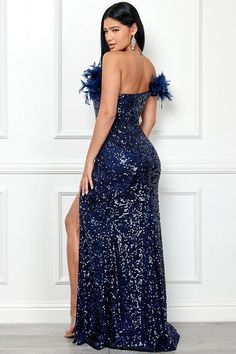 Sequin Maxi Dress, Feather Dress, Evening Dresses Long, Long Dresses, Dress 100, Long Maxi Dress, Dress First, Maxi Dresses, Strapless Dress Formal