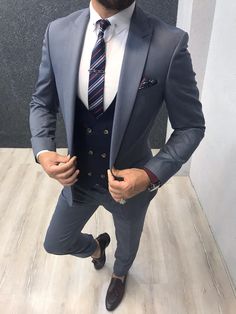 Navy Slim Fit Suit, Blue Slim Fit Suit, Best Suits For Men, Terno Slim, Groom Dress Men, Stylish Mens Suits, Blue Suit Men