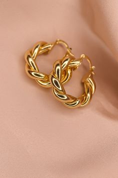 These show stopper gold statement hoops showcase the perfect oversized hoop! Dress up any outfit with these stunners, shining gorgeously on their own, and blending wonderfully with other earrings. Hoop size: 30mm Material: 14K Gold Filled Hoop Dress, Ear Pieces, Golden Earrings, Loop Earrings, Earrings Hoop, Bedroom Lighting, Blending, Heart Ring, Gold Filled