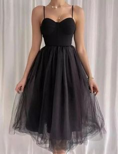 Pleats Fabric, Simple Homecoming Dresses, Tulle Neckline, Black Party Dress, Red Homecoming Dresses, Stylish Short Dresses, Tulle Sleeves, Satin Tulle, Black Party Dresses