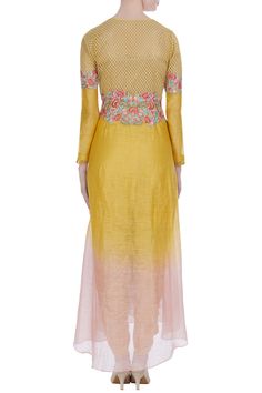 A yellow silk linen jacket style kurta that is enhanced with checkered style and flower embroidery on the kurta. It comes with dhoti pants to complete the look.
V neckline
Full sleeves
Kurta with asymmetric hemline - Aza Fashions V Neck Kurta, Kurta Set For Women, Dhoti Pants, Yellow Silk, Silk Linen, Linen Jacket, Fashion App, Stone Work, Kurta Set