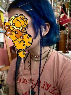 Coraline Hair Color, Blue Hair With Brown Roots, Orange And Teal Hair, Short Blue Hair Aesthetic, Bob Blue Hair, Colored Hair Aesthetic, Grunge Blue Hair, Weird Hair Colors, Blue Hair Bangs