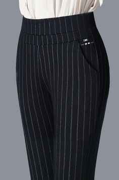 Striped Pockets Casual Pants | justfashionnow Business Casual Bottoms With Pockets, Office Ankle-length Pants With Pockets, Office Straight Pants With Pockets, Going Out Pants, Pants Silhouette, Fashionable Work Outfit, Pocket Stitching, Collar Jumpsuit, Teacher Style