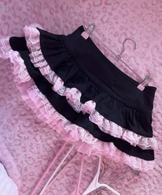 Kawaii Outfit Ideas, Gyaru Fashion, Princess Outfits, Dress Up Dolls, Pretty Style, Kawaii Clothes, Cute Skirts, Goth Outfits, Dream Clothes