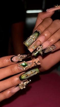 Hot Pink Nails With Gold, Green Money Nails, Bling Nails Acrylic, Maximalism Nails, Acrylic Nails With Gold, Y2k Junk Nails, Gold Goth, Green And Black Nails Acrylic, Green And Gold Nails Acrylic