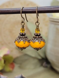 Dyi Earrings, Boho Tassel Keychain, Fantasy Outfits, Homemade Earrings, Vintage Inspired Earrings, Wire Wrapped Jewelry Tutorials, Jewelry Making Earrings, Stacked Earrings, Pumpkin Earrings