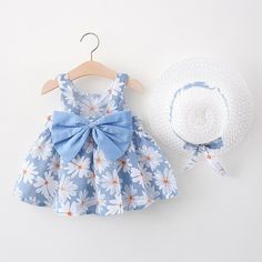 44033437958401|44033437991169|44033438023937|44033438056705 New Baby Dress, New Girl Style, Cotton Frocks For Kids, Babies Outfits, Frocks For Kids, 1 Year Baby, Mini Store, Cotton Frocks, Daisy Dress