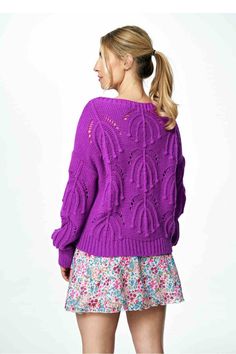 Openwork sweater with a boat neckline and long sleeves. Acrylic 82 % Nylon 18 % Size Total length Chest one-size-fits-all 60 cm 112 cm Boat Neckline, Boho Shorts, Violet, Jumper, Long Sleeves, Womens Shorts, Purple, Long Sleeve