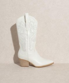 OASIS SOCIETY Amaya - Classic Western Boot Embellishment Embroidery, Timeless Boots, Boot Stand, Cloth Store, Western Movie, White Details, Rugged Style, White Charcoal, Western Boot