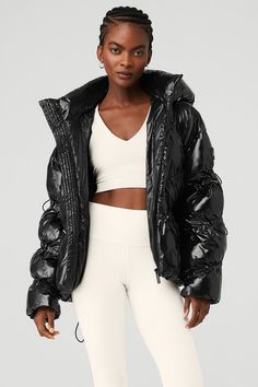 Make a statement in the Stunner Puffer Jacket. It has a glossy finish, a tall collar, dropped shoulders and seamed details throughout. The boxy, oversized cut is cinchable with bungee cords at the hood, waist and sleeves. So plush and warm, this jacket will have you looking forward to chilly temperatures. Yoga Jacket, Bungee Cords, Warm Jacket, Jacket Brands, Alo Yoga, Crop Jacket, Yoga Women, Try On, Puffer Jacket