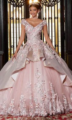 Mori Lee 89331 - Embellished Tulle Quinceañera Dress – Couture Candy Pretty Quinceanera Dresses, Pink Wedding Dress, Video Tiktok, Mori Lee, Fantasy Gowns, Fairytale Dress, Photography Lifestyle, فستان سهرة, Quince Dresses