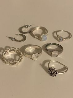 Accssesories Aesthetic Vintage, Coquette Grunge Jewelry, Ring Collection Aesthetic, Asthetic Accesories, Pretty Jewellery Silver, Grunge Bracelets, Grunge Jewelry, Indie Jewelry