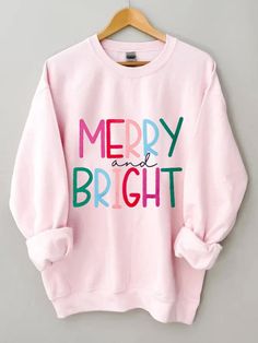 Vchics Jumper Ideas, Dropped Shoulder Sweatshirt, Winter Mode, Letter Print Sweatshirt, Winter Sweatshirt, 가을 패션, Pink Sweatshirt, Christmas Sweatshirts, Merry And Bright