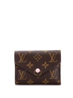 Louis Vuitton Wallet Size: One Size Bags - used. 100% Coatead Canvas | Louis Vuitton Wallet: Brown Bags Louis Vuitton Wallet, Louis Vuitton Accessories, Lv Wallet, Brown Bags, Monogram Canvas, Creative Director, Women Handbags, Vintage Fashion, Louis Vuitton