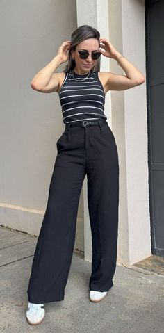 Pants Elegant Outfit, Summer Outfits Work Office Wear, Outfit Trabajo, Outfits Con Jeans, Work Wear Outfits, Office Casual Outfit, Classy Work Outfits, Evening Outfits