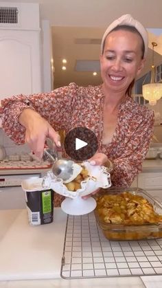 404K views · 2K reactions | EASY 2 INGREDIENT APPLE PIE COBBLERThis is SO GOOD and really easy to make! | At Home With Shannon | At Home With Shannon · Original audio At Home With Shannon, Easy Desert, 2 Ingredient Desserts, Cream Corn, Apple Cinnamon Rolls, Deserts Easy, Apple Cobbler, Apple Dessert Recipes, 5 Ingredient Recipes