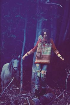 Free People Clothing on Tumblr (Snow Queen) Vestiti In Jeans, Winter Typ, Estilo Hippie, Hippy Chic, Mode Boho, Free People Clothing Boutique, Into The Wild, Look At You