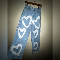 Shein Ezwear High Waist Heart Print Wide Leg Jeans Size : M/6 (Women) Loose Fit Color: Light Wash Non Stretch - Denim Brand New Condition Never Worn Cotton Bottoms With Heart Print, Fitted Cotton Bottoms With Heart Print, Trendy Heart Print Bottoms For Summer, Trendy Heart Print Bottoms For Spring, Trendy Bottoms With Heart Print For Summer, Trendy Heart Print Summer Bottoms, Trendy Summer Bottoms With Heart Print, Spring Heart Print Cotton Jeans, Casual Cotton Bottoms With Heart Print