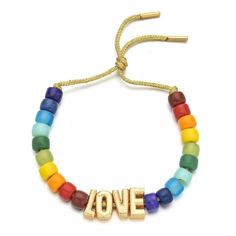 These gorgeous rainbow adjustable bracelets are beautiful to own or to give as a gift.Choose from either :Rainbow bracelet Love heart charm rainbow bracelet Hope charm rainbow bracelet Mama  charm rainbow bracelet Babe charm rainbow bracelet All bracelets are adjustable and you simply tie them on. Cowboy Hat Styles, Bohemian Rainbow, Letter Jewelry, Bracelet Love, Love And Co, Rainbow Bracelet, Rainbow Beads, Chakra Bracelet, Bracelets Handmade Beaded