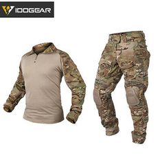 Covert rear-zip pockets. Elbow&Knee patches are designed for use with removable Combat Elbow/Knee Pads. Built-in flap covers kneecap opening when not using knee pads. Larger expansion panel at lower back enhance transverse tension. Tactical Outfit, Hunting Suit, Tactical Uniforms, Ghillie Suit