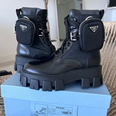 Prada Platform Boots, Prada Outfits Women, Cyberpunk Boots, Prada Monolith Boots, Prada Combat Boots, Prada Outfits, Women Boots Outfit, Prada Monolith, Combat Boots Women