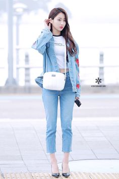 Airport Outfit Kpop, Kpop Body, Redhead Beauty, Airport Fashion, Korea Fashion