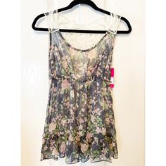 Floral Top With Elastic And Sleeveless Casual Sheer Sleeveless Camisole, Gray Spring Camisole Tank Top, Gray Camisole Tank Top For Spring, Gray Summer Tank Camisole, Gray Sleeveless Camisole For Summer, Summer Gray Tank Camisole, Gray Sleeveless Top For Vacation, Gray Tank Camisole For Summer, Chic Gray Spring Tank Top