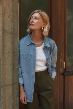 Outfit Printemps, Casual Mom Style, A Walk In Closet, Mom Vibes, 2025 Style, Cozy Minimalist, Wardrobe Styling, Spring Fashion Outfits, Future Mom