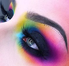 Rockabilly Makeup, Eyes Ideas, Rainbow Eyeshadow, Bright Eye Makeup, Alt Makeup