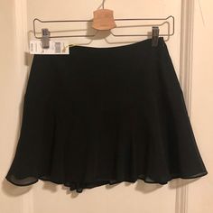 Brand New, Never Worn. I Normally Wear An Xs-S And This Skirt Fits Just A Little Bit Tight. Double Layer Flows Nicely With Movement. Can Be Worn High Waisted Or Regular. Lined Short Skirt For Night Out, Short Lined Skirt For Night Out, Chic Mini Hem Skort For Night Out, Date Night Pleated Skort, Casual Mini Hem Skirt For Party, Lined Mini Skirt For Date Night, Chic Skirted Skort For Night Out, Fitted Flared Skirt For Date Night, Date Night Mini Skort With Lined Skirt