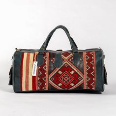 Artihandmade™ Leather Bag Are you looking for a fashion and trendy travel bag, for travelers who apreciate craftsmanship and handmade design. This kilim bag is a Must-Have for your outgoing trips due to the creative kilim patterns and high quality materials. We offer you a unique and light bag with real leather hand-dyed tanned you will certainly be in harmony with the cool and natural look. Easy to carry for Clothing-Traveling and Sports , With Two Side Pockets And Two In Interior For Accessori Trendy Travel Bags, Kilim Design, Kilim Pattern, Kilim Bag, Picnic Bag, Handcrafted Leather, Top Grain Leather, Handmade Design, Blue Bags