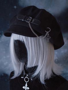 Add a touch of gothic charm to your look with this handmade PU buckle black beret featuring a chain. Made with high-quality materials, this beret is the perfect accessory for anyone looking to add a unique and edgy flair to their outfit. Elevate your style with this eye-catching gothic beret today!  Please note that this product includes the hat only. Dark Accessories Aesthetic, Goth Hat Outfit, Barret Hat Outfit, Goth Hats, Barret Hat, Punk Hat, Goth Hat, Clothes Study, Black Outfit Edgy