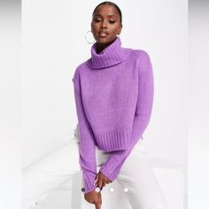 Boxy Cropped Roll Neck Sweater Color Looks Most Like First Photo. Fits Like A Size 4 Cute Shirt Designs, Catwalk Fashion, Cashmere Sweater Women, Roll Neck Jumpers, Cut Out Swimsuits, Roll Neck Sweater, Womens Cashmere, Detailed Sweater, Brave Soul