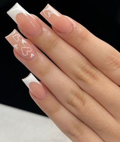 Comprend un lot de 10 clous faits main personnalisés Tous les kits d'ongles comprennent un kit de pose GRATUIT (poussoir à cuticules, lime à ongles grain 100/180, colle) Si vous avez besoin de vos impressions avant une certaine date, veuillez me contacter à bacrylix@gmail.com ou utiliser la fonction de chat ci-dessous. ** Le module complémentaire "A rush ma commande" doit être acheté au moment du paiement, veuillez noter que le module complémentaire "A rush ma commande" est une option pour accél Neutral Nails Acrylic, Acrylic Nails Nude, French Tip Acrylic Nails, Simple Acrylic Nails, White Nail