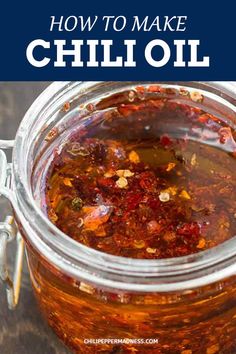 how to make chili in a jar with text overlay that reads, how to make chili