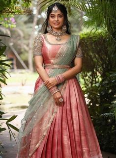 Lehanga Look For Reception, Half Lehenga Designs, Saree Lehnga Design Ideas, Lehanga Designs South Indian, Lengha Design From Saree, Traditional South Indian Lehangas, Ghagra For Engagement, Half Sari Designs, Silk Blouse Designs For Lehenga