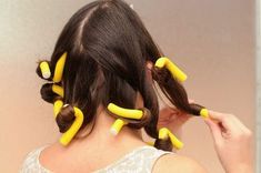 How to Curl Hair With Foam Rollers Foam Rollers Hair How To Use, Foam Hair Rollers How To Use, Foam Curlers How To Use, How To Curl Hair With Rollers, Foam Roller Curls, Hair Curling Rods, Natural To Relaxed Hair, How To Curl Hair