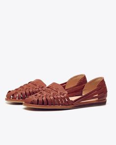 Women's Huarache Sandal | Handwoven & Ethically Made | Nisolo Huaraches Sandals, Gold High Heel Sandals, Staple Shoes, Bohemian Sandals, Gold High Heels, Huarache Sandals, Open Toe Slippers, Burnt Sienna, Minimalist Shoes