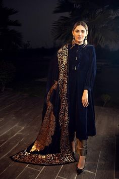 Panache Prestige Winter Luxe 2021 Velvet Pakistani Dress Color Combinations, Peacock Shawl, Velvet Pakistani Dress, Velvet Frock, Navy Blue Velvet Dress, Style Dress Patterns, Pakistani Women Dresses, Indian Fashion Trends, Pakistani Wedding Outfits