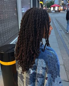 Smeduiem Locs, Loc Braid Out, 120 Locs, Long Locs Black Women, Loc Growth, Medium Locs, Dreadlocks Hair Care, Curly Dreads