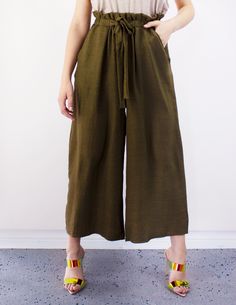 Swag Clothes, Summer Lookbook, Belted Pants, Olive Green Color, Stay In Shape, Colourful Outfits, Women Clothing Boutique, Business Outfits, New Wardrobe