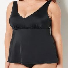 A480669 - Nwot Includes Tankini Top And Bottom Brief Top Features: V-Neckline, Sewn-In Wire-Free Molded Bra Cups Encircled With Power Mesh Lining, Bra Side Boning, Adjustable Straps Top Content: Shell 82% Nylon/18% Spandex; Mesh Lining 86% Nylon/14% Spandex Top Care: Hand Wash, Line Dry Bottom Features: Gusset Lining, Fully Lined, Full Coverage Bottom Content: Shell 82% Nylon/18% Spandex; Lining 100% Polyester Bottom Care: Hand Wash, Line Dry Elegant V-neck Tankini With Lined Body, Black V-neck Elastane Swimwear, Elegant Black Tankini With Built-in Bra, Fitted Solid V-neck Tankini, Fitted Solid Color V-neck Tankini, Elegant Fitted V-neck Tankini, Elegant Stretch V-neck Tankini, Elegant V-neck Stretch Tankini, Black V-neck Stretch Tankini