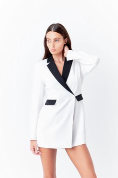 Elevate your style game with our Contrasted Blazer Romper. This versatile piece combines the best of both worlds - the comfort of a romper and the sophistication of a blazer construction. Crafted to flatter your body with its slim fit and long sleeves, this romper is perfect for any occasion. Whether you're headed to a brunch or a night out, this romper will effortlessly take you from day to night. Featuring a unique blend of style and comfort, it is a must-have in your wardrobe. Shop now and ma Blazer Romper, Jumpsuit Fall, Blazer And Shorts, Tweed Dress, Long Sleeve Blazers, Heat Styling Products, Leather Dresses, Tops Fall, Romper With Skirt