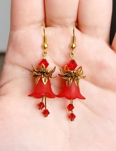 Red Gold Earrings, Gold Red Earrings, Fairytale Jewelry, Handmade Earings, Fairy Tale Jewelry, Red Flower Earrings, Glitter Stud Earrings, Jewellery Craft, Red Vines