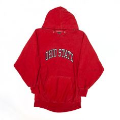 Item is in used condition. >Size: M >Armpit To Armpit: 20" >Armpit To Cuff: 19" >Collar To Hem: 29" Red Collegiate Hoodie For Winter, Red Hoodie For College, Red College Hoodie For Fall, Red Crew Neck Hoodie For College, Red Hoodie For College In Fall, Red Hooded College Sweatshirt, Red College Hoodie, Vintage Red Hoodie For Streetwear, Collegiate Red Hoodie Sweatshirt